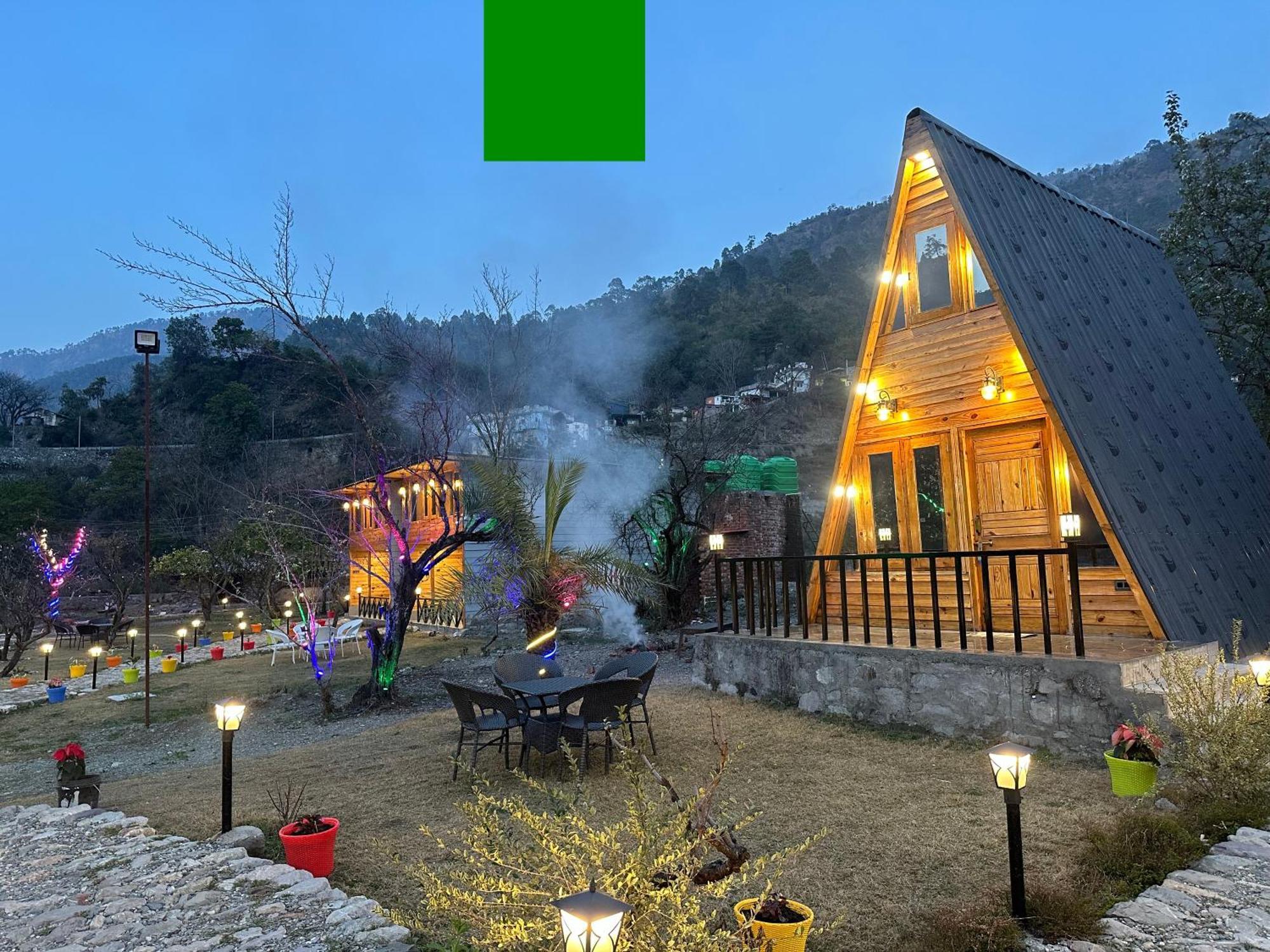 Cabana Riverside Resort - Kainchi Dham ナイニタール エクステリア 写真